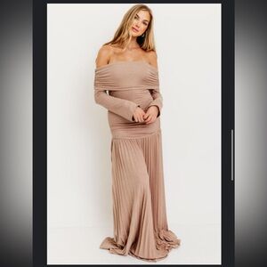 Baby shower dress - "WORTH collective" - fits maternity and pre/postpartum